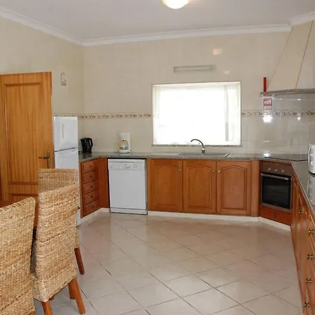 Bonita Moradia C/ Piscina Em * Sagres