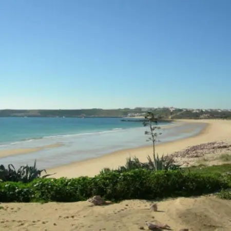 Bonita Moradia C/ Piscina Em Sagres
