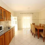 Bonita Moradia C/ Piscina Em Vakantiehuis *